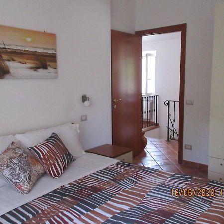 B&B Capo Le Vigne سيرولو المظهر الخارجي الصورة