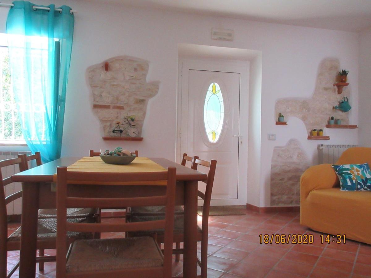B&B Capo Le Vigne سيرولو المظهر الخارجي الصورة